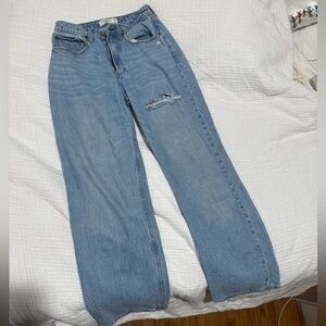 Abercrombie The loose high rise curve love jeans with distressing on thigh